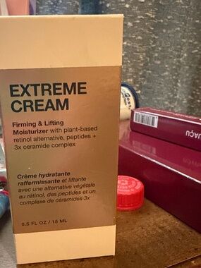 Extreme Cream Firming & Lifting Moisturizer - Beige